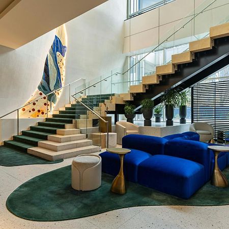 W Dallas Exterior photo
